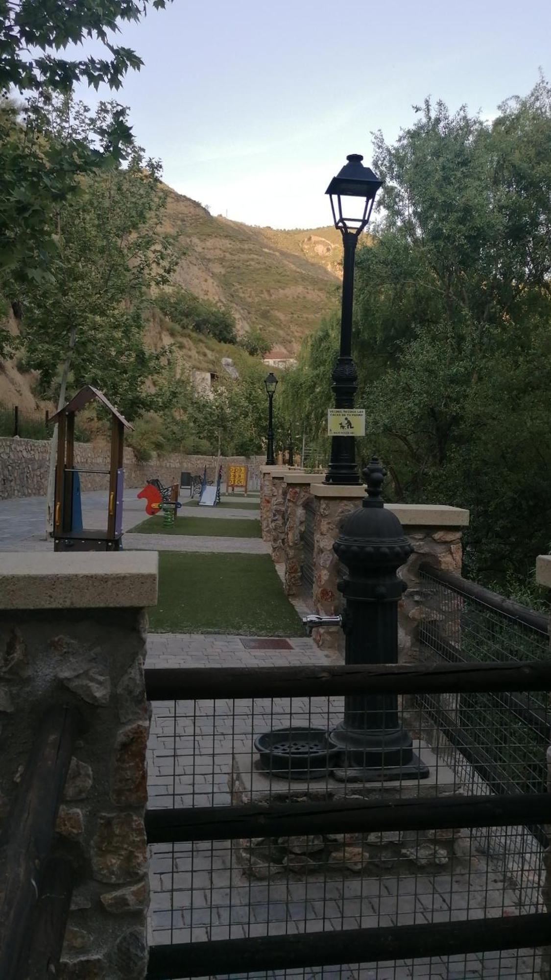 Apartmán La Casa De La Abuela Pinos Genil Exteriér fotografie