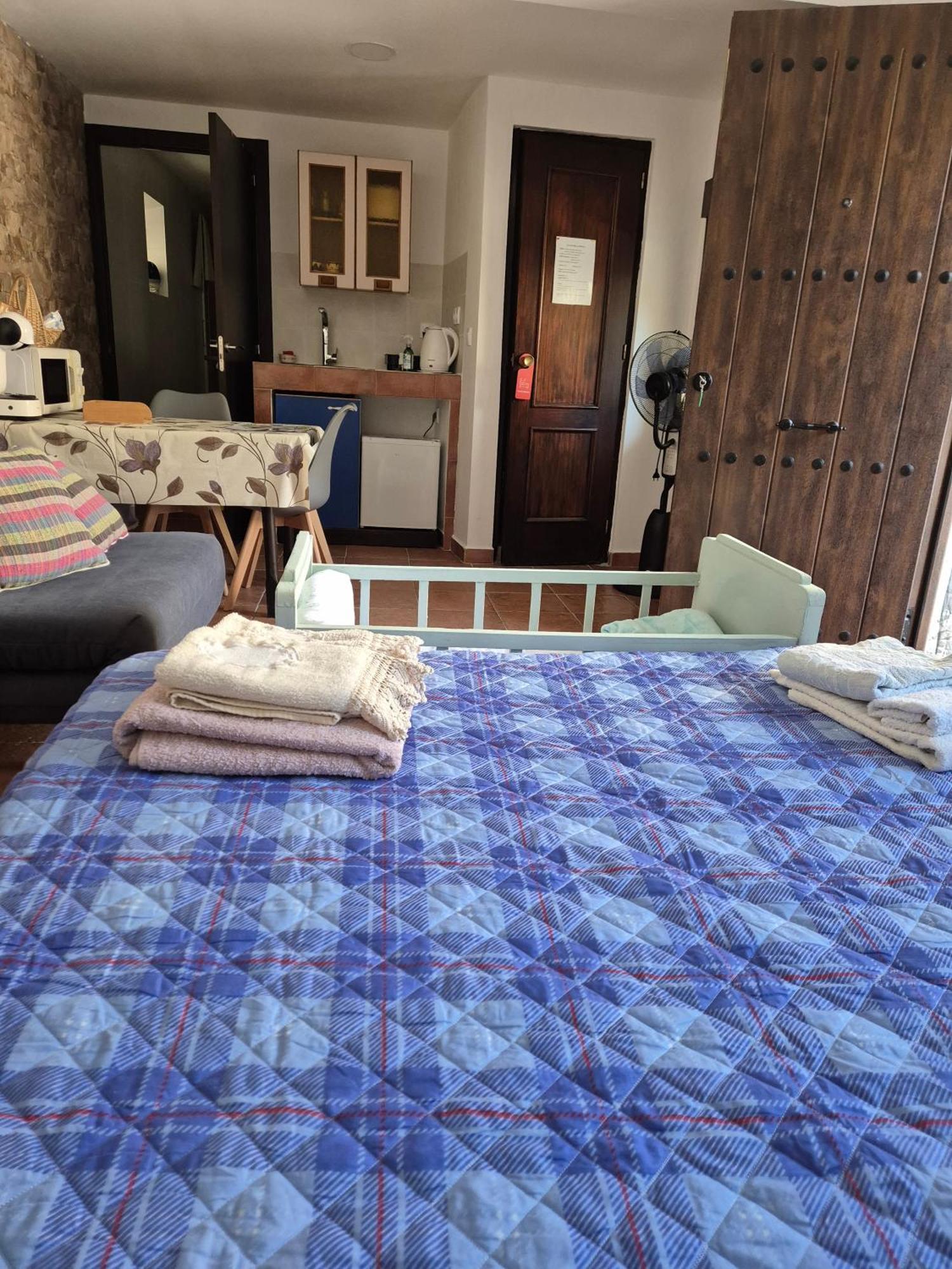 Apartmán La Casa De La Abuela Pinos Genil Exteriér fotografie