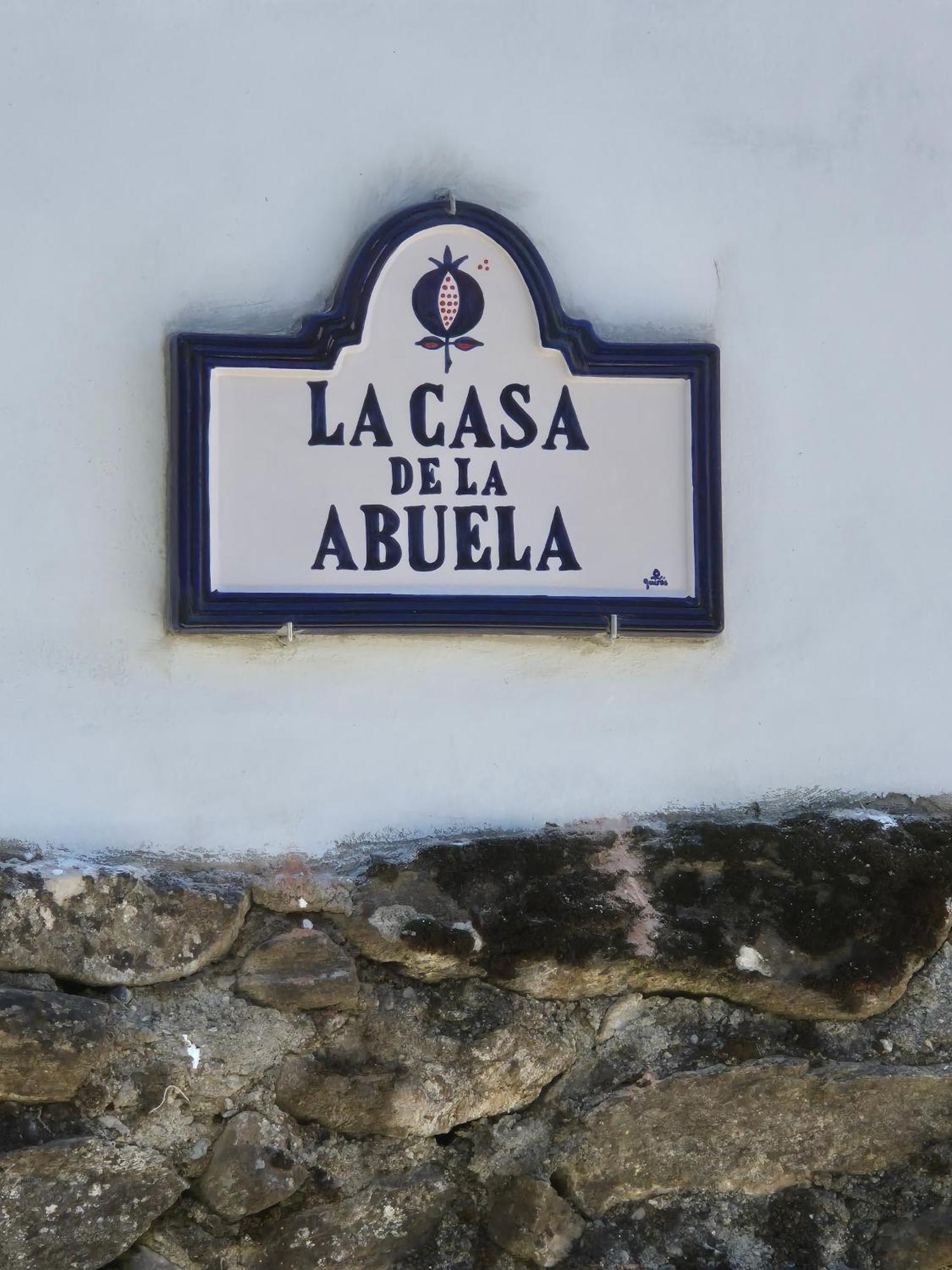 Apartmán La Casa De La Abuela Pinos Genil Exteriér fotografie