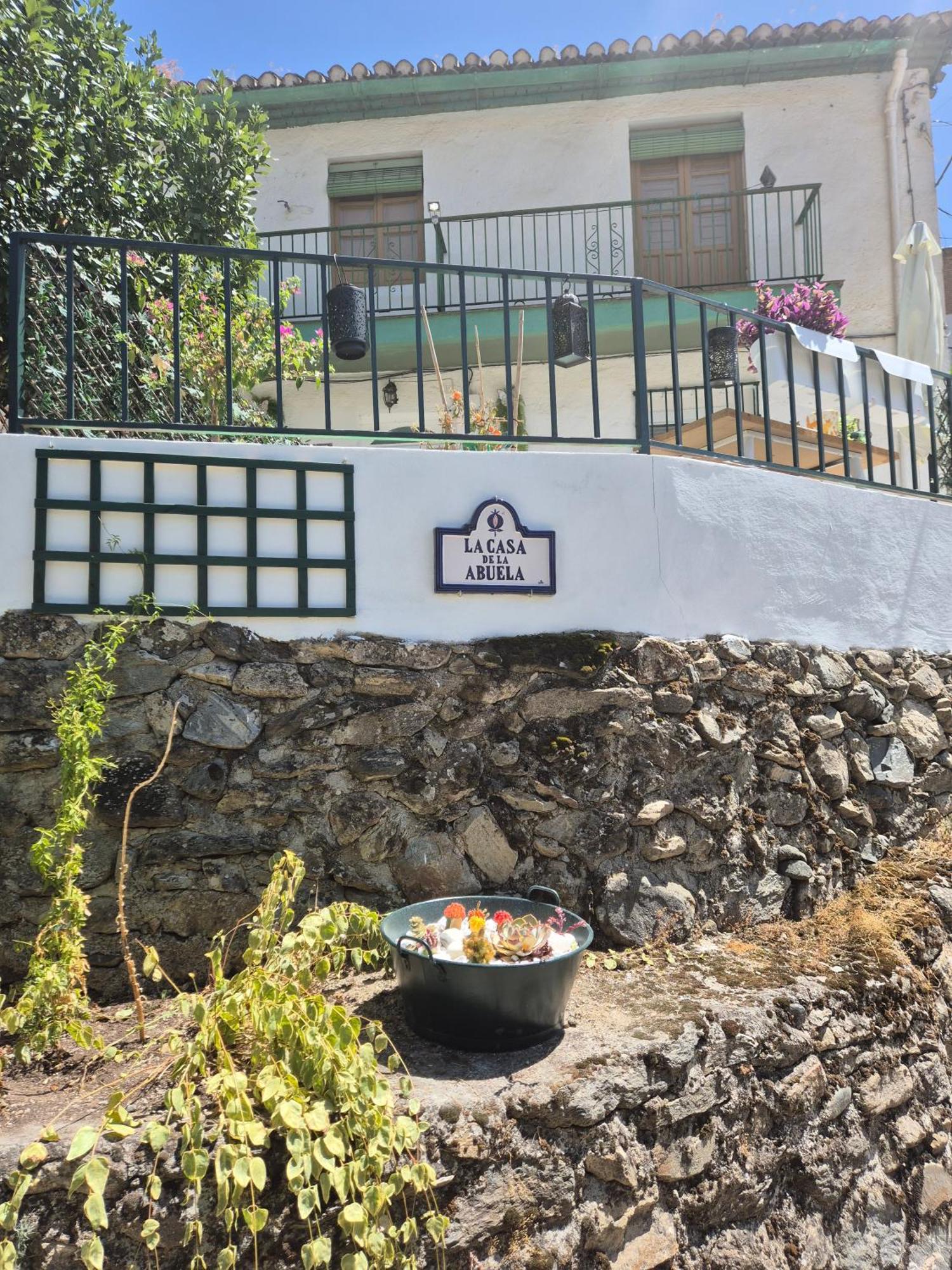 Apartmán La Casa De La Abuela Pinos Genil Exteriér fotografie